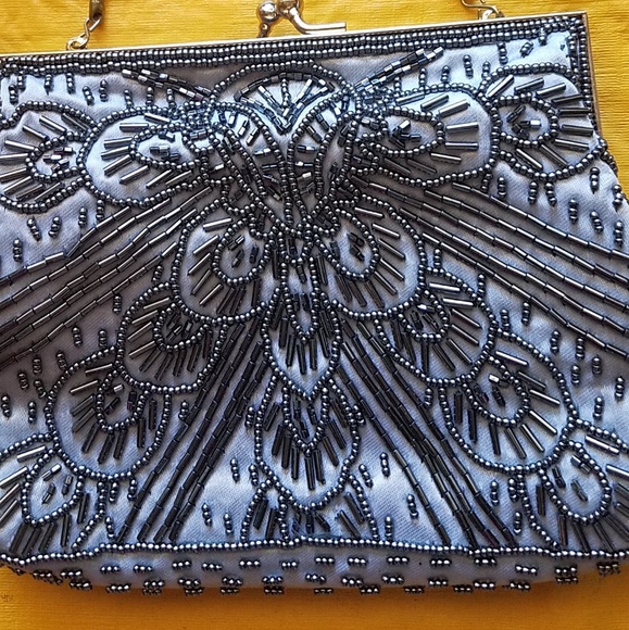 black silver beaded purse with chain - Picture 4 of 4